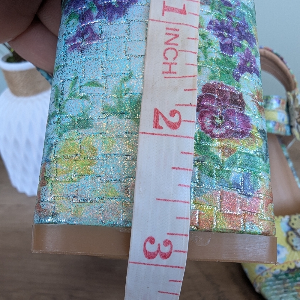 L'Artiste by Spring Step "Vogeush" Floral Heeled Sandal - Picture 15 of 15